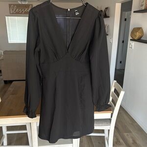 SHEIN Black Plunge Neck Bishop Sleeve Cocktail Dress